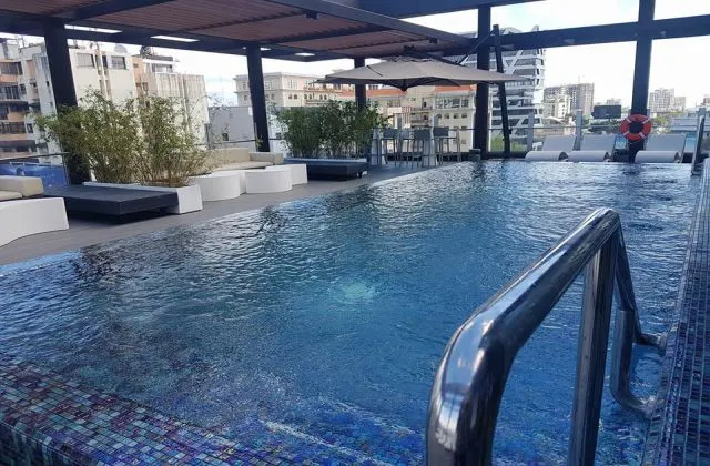 Holiday Inn Santo Domingo pool